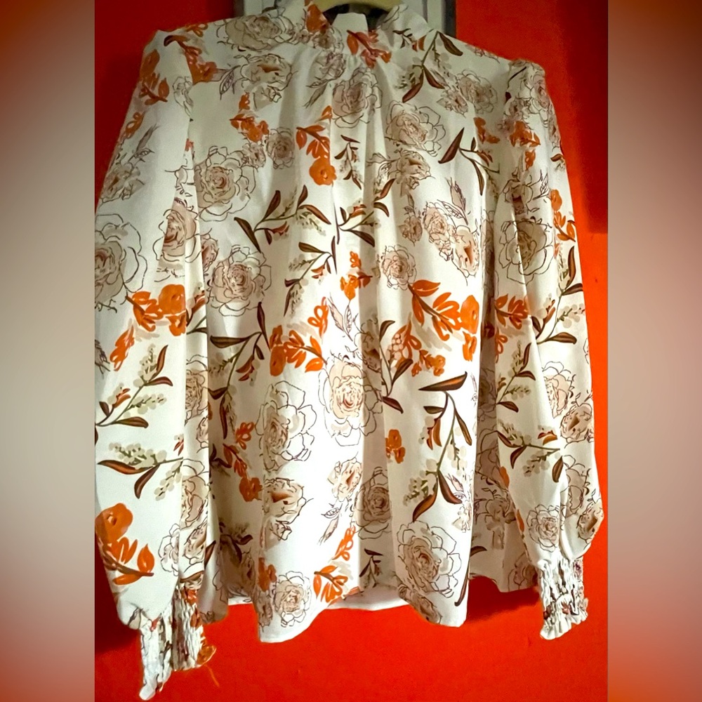 Beautiful fall floral top